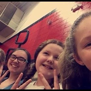 Meet your Posher, Constance